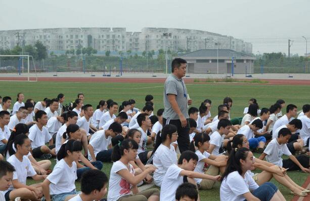 ��վ����